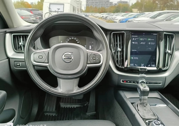 Volvo XC 60 cena 134400 przebieg: 59117, rok produkcji 2019 z Warszawa małe 631